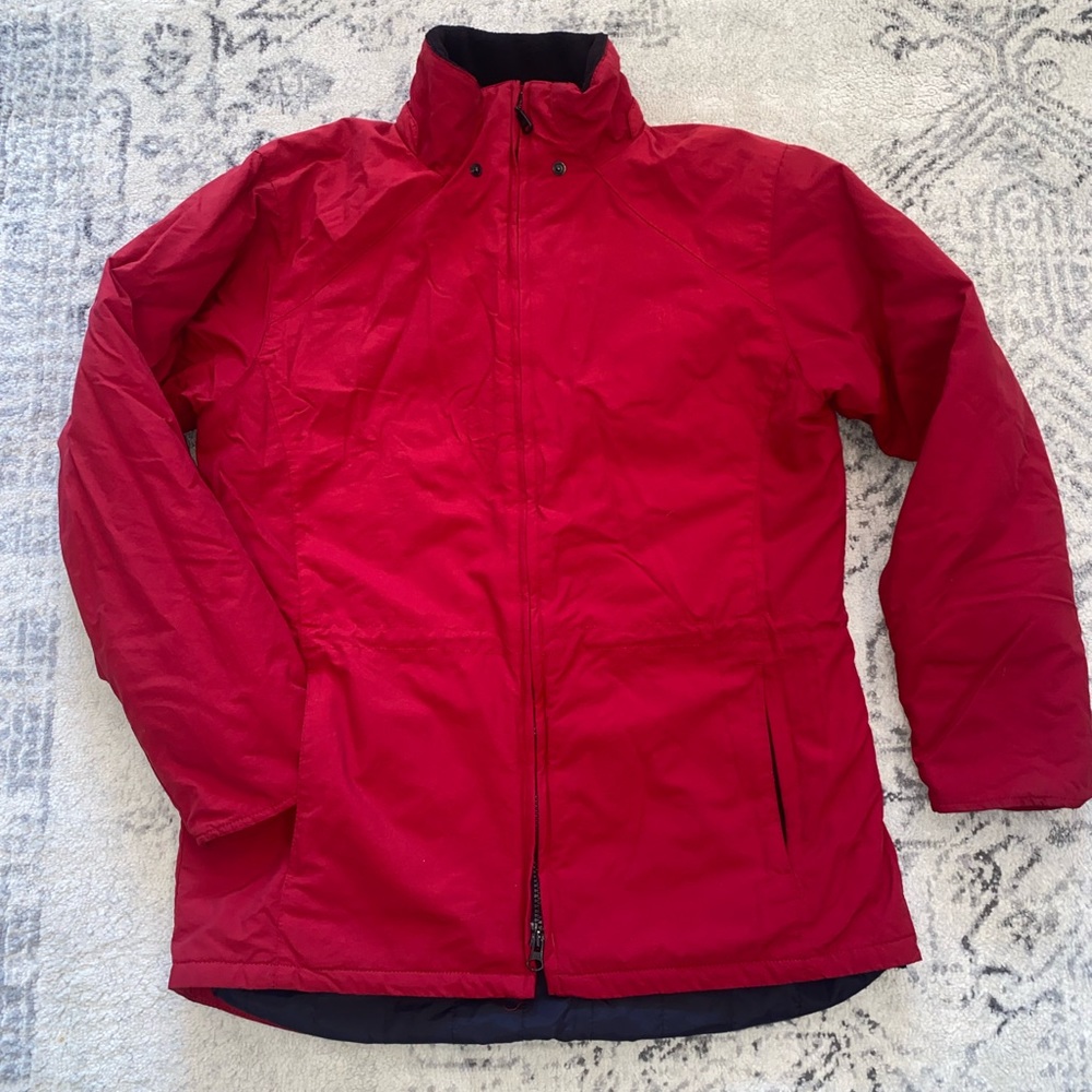 Eddie Bauer Women Rain Coat. Nylon and Polyester. NO HOOD INVLUDED
